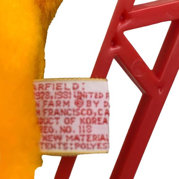 1981 Garfield Plush - Picture 7 of 10